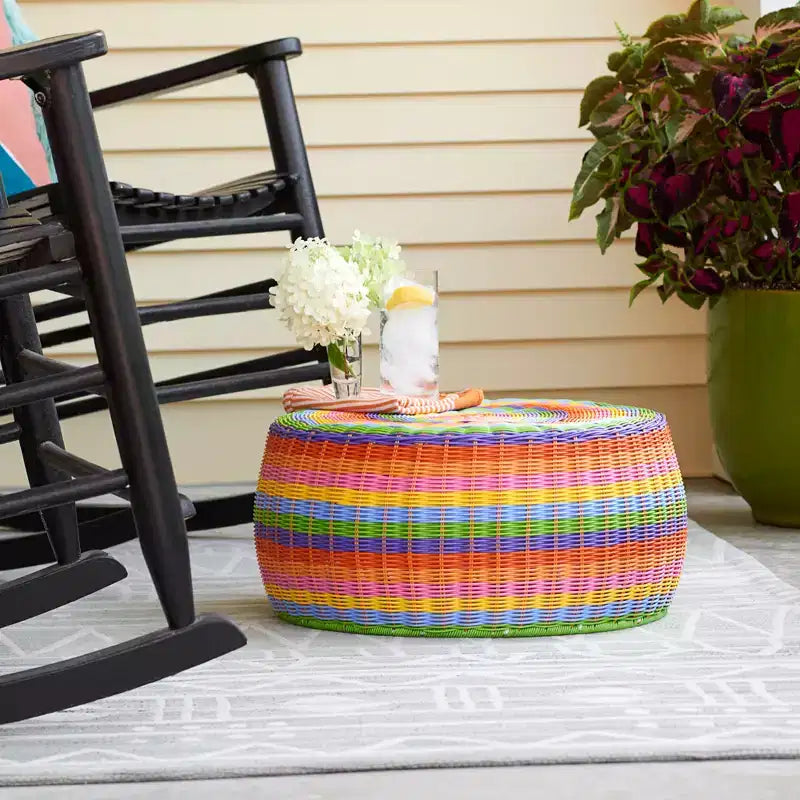Tavolino-Pouf in Resina Intrecciata a Mano
