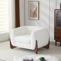 Poltrona da Club Emilia Contemporanea Rivestita in Bouclé, Beige