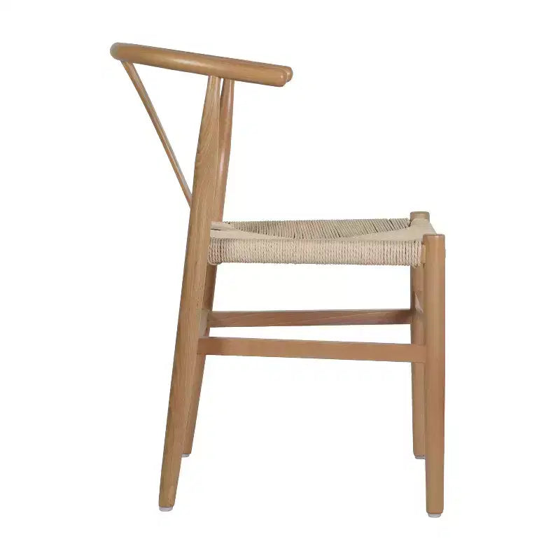 Sedia da pranzo impilabile con design a schienale a Y, struttura in legno massello, seduta in corda di carta kraft intrecciata
