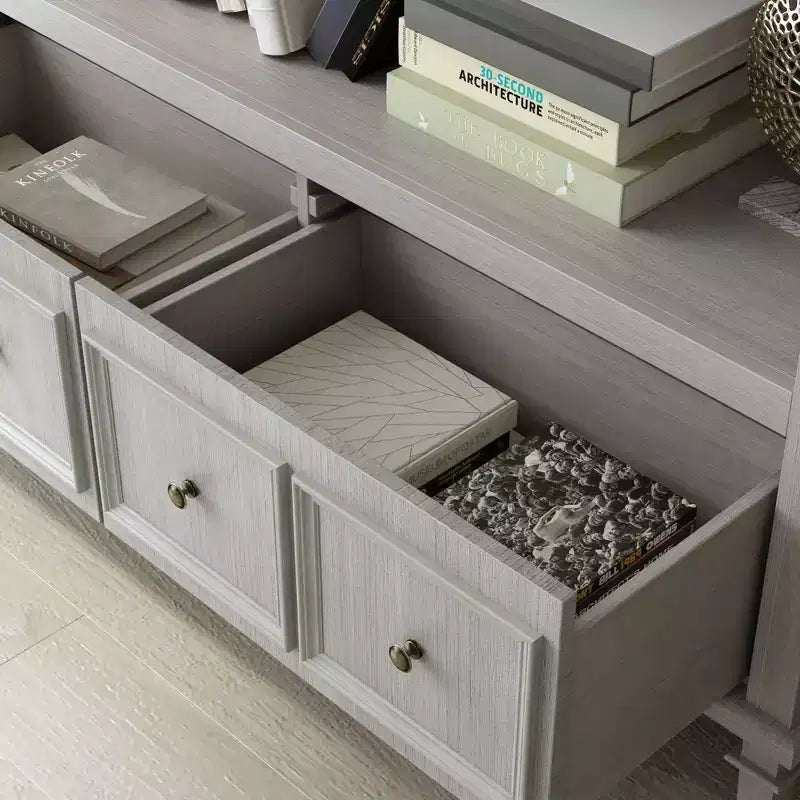 Vetrina Vintage Grigio Chiaro con Gambe Decorative, Libreria Retrò con 3 Ripiani Aperti + 4 Cassetti, Centro di Archiviazione per Ufficio Domestico