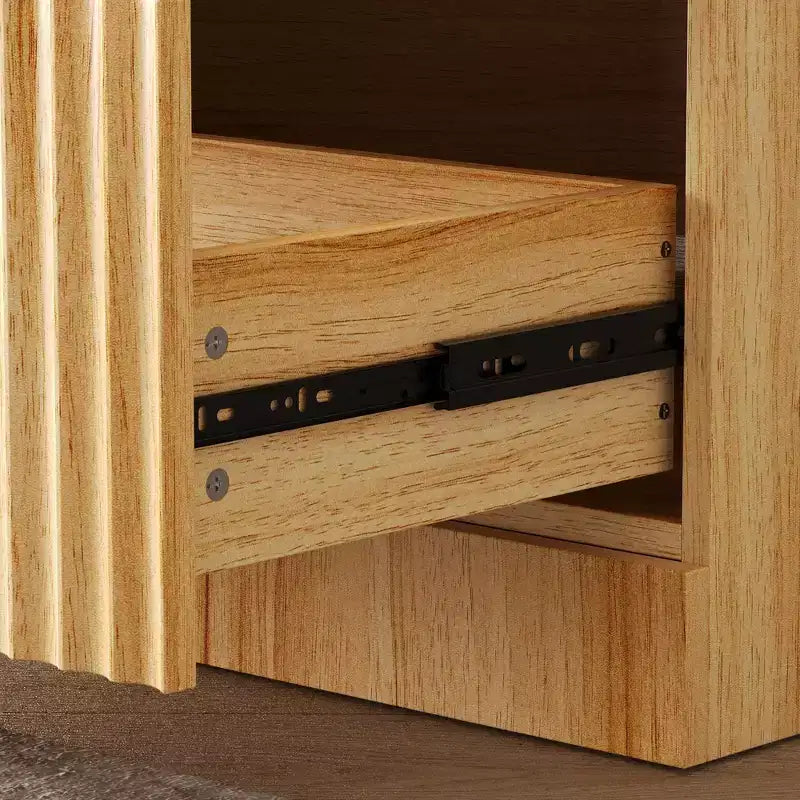 Mobile Dispensa da Cucina con Ante Magnetiche Effetto Legno, Ripiani Regolabili e Cassetto Contenitore